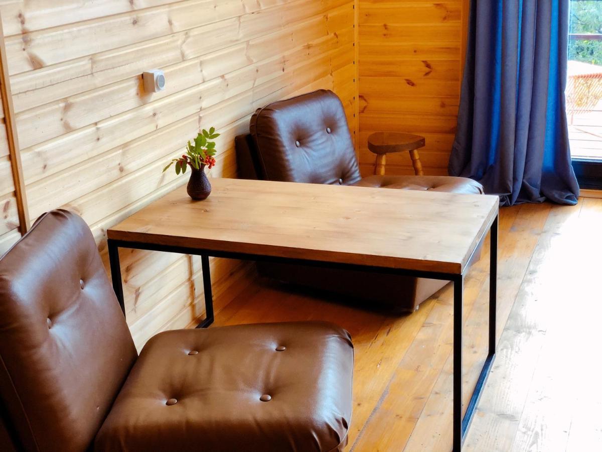 Kazbegi Kuro Cottages מראה חיצוני תמונה
