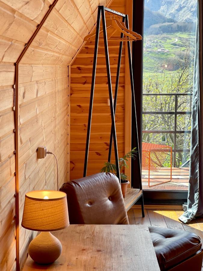 Kazbegi Kuro Cottages מראה חיצוני תמונה
